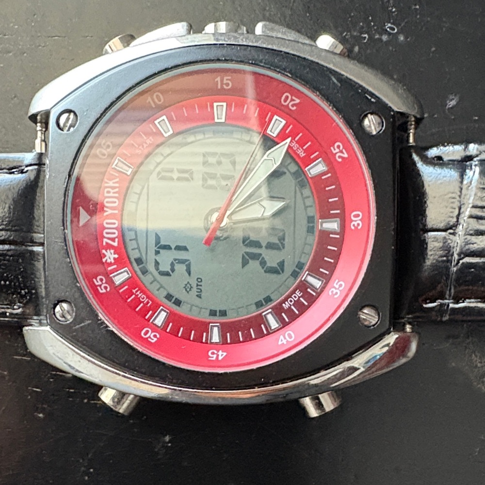 Zoo York Black and Red Smartwatch